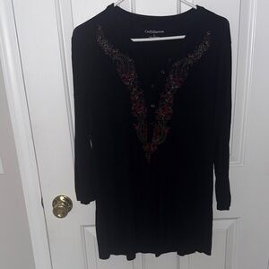 Croft & Barrow Black Pleated Popover Top with Red Embroidery